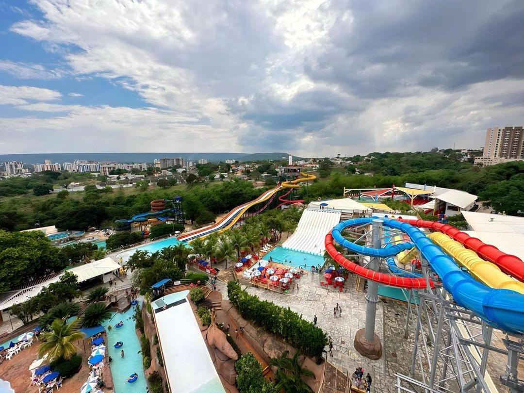 Piazza Diroma Acesso Diroma Acqua Park Gratuito Star Temporada Aparthotel Калдас Новас Екстериор снимка
