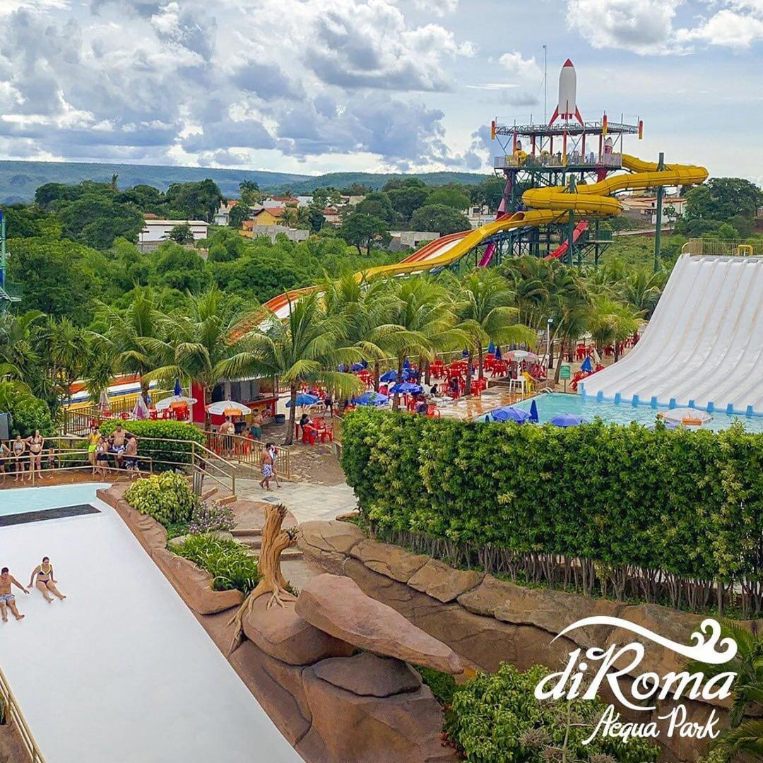 Piazza Diroma Acesso Diroma Acqua Park Gratuito Star Temporada Aparthotel Калдас Новас Екстериор снимка